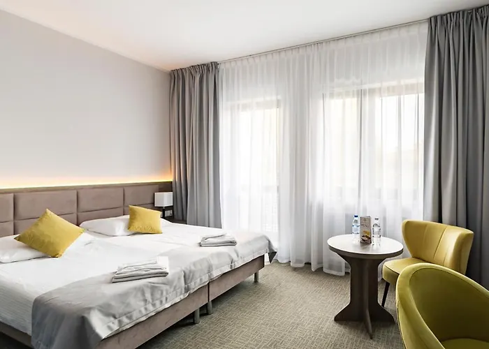 Отель Meet Познань