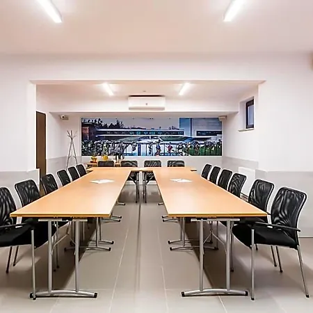 Meet 3* Poznan