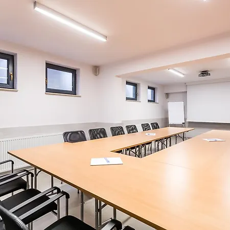 Szálloda Meet Poznań