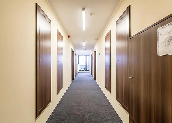 فندق Meet بوزنان